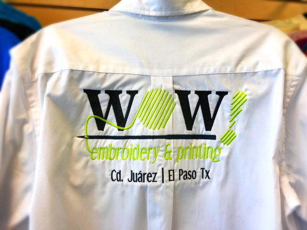 Estampación en camisetas Wow